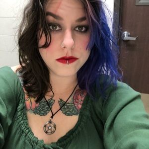 Meet your Posher, Rosey!